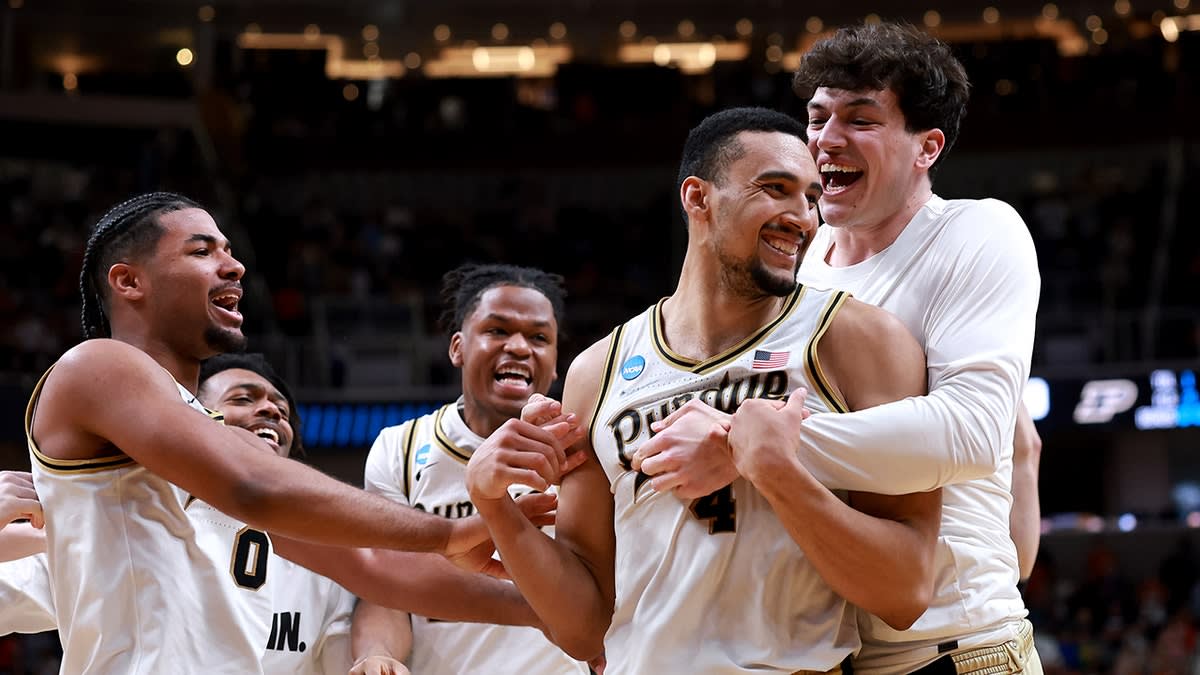 Purdue's Last-Second Tip Sends Team to Elite Eight - Image 5