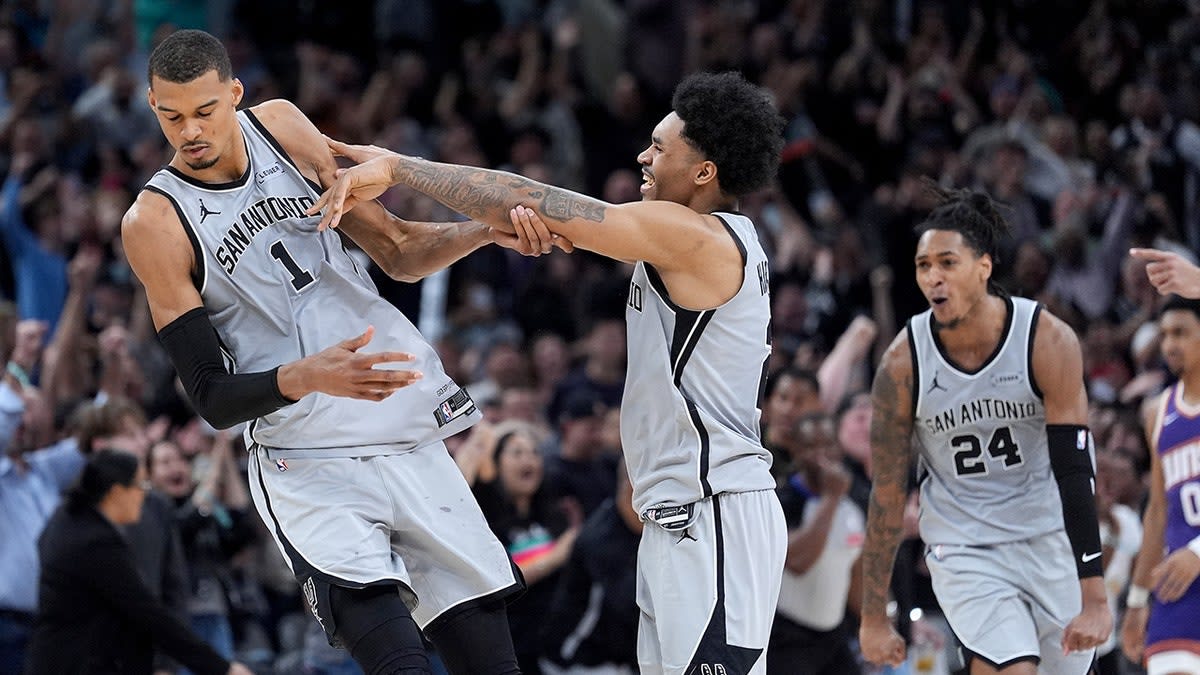 Wembanyama's Buzzer-Beater Ends Spurs' 6-Year Playoff Drought - Image 5