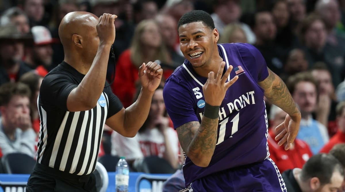 High Point Wins First NCAA Tournament Game in History - Image 3