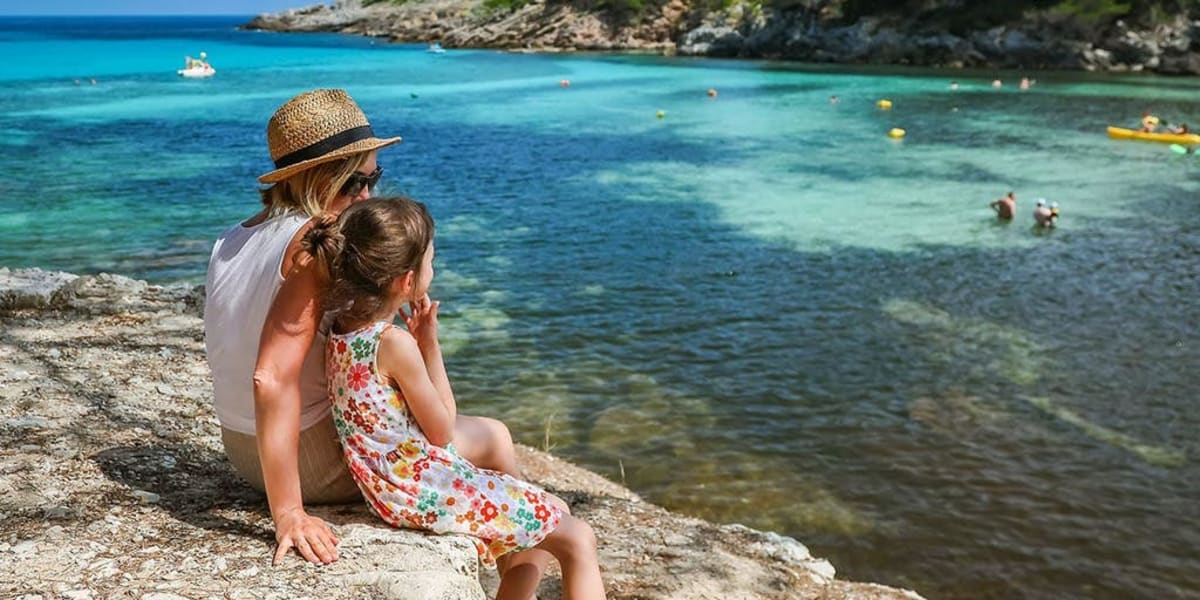 Spain's Islands Cap Tourism to Protect Locals and Nature - Image 2