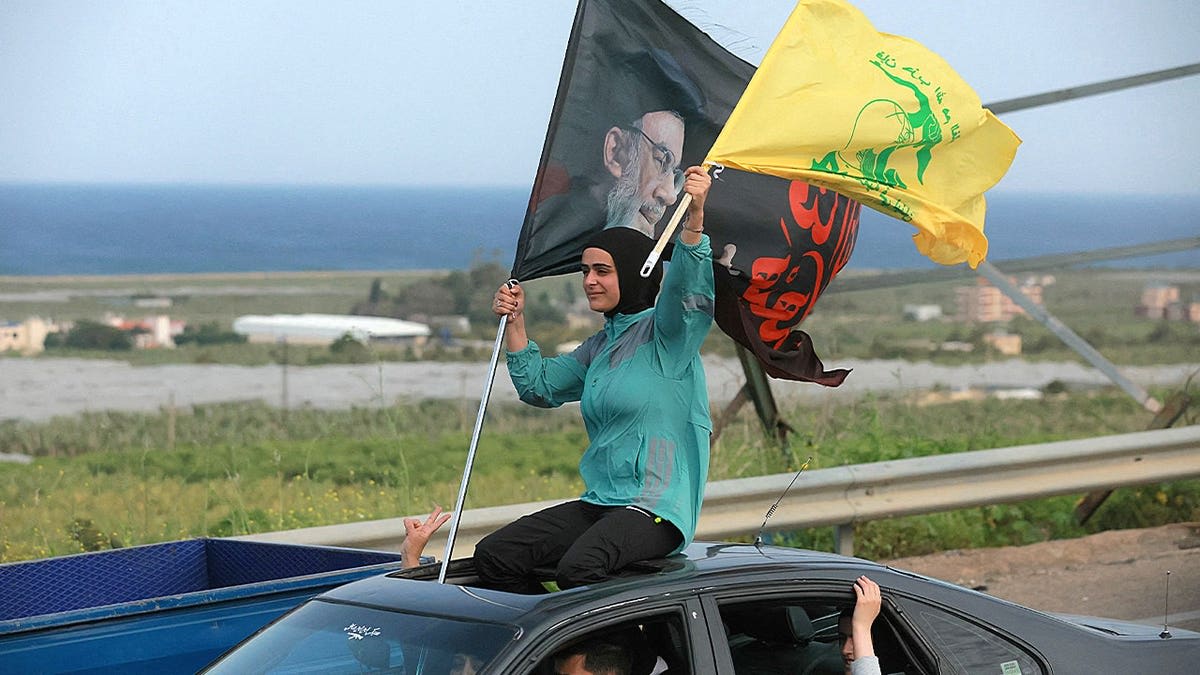 Israeli and Lebanese Militaries Meet for Historic Peace Talks - Image 4