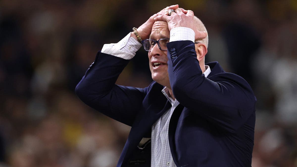 Michigan Wins First Basketball Title Since 1989 - Image 5