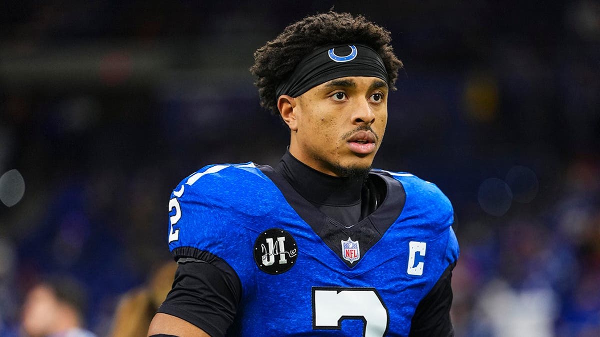 Ohio State's Caleb Downs Credits Army Vet Grandpa Before Draft - Image 5