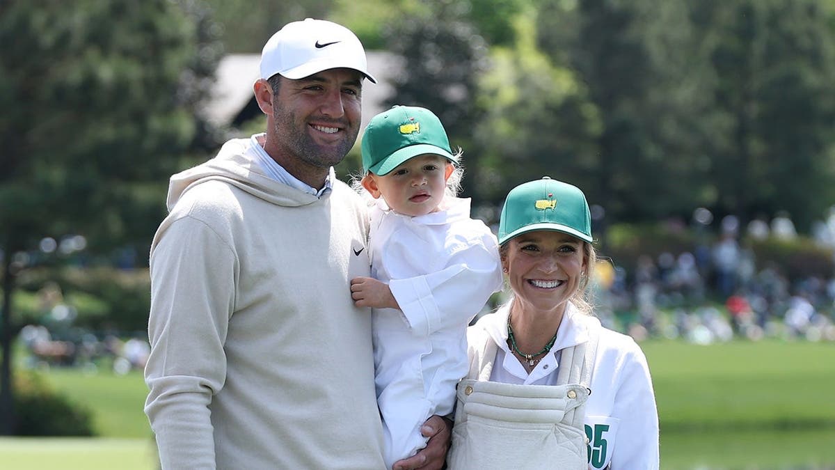 Scottie Scheffler Brings 12-Day-Old Son to Masters Par 3 - Image 3