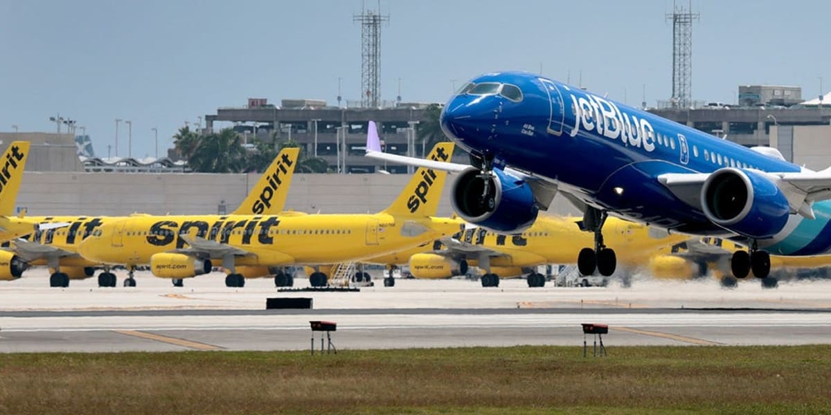 JetBlue Offers $99 Rescue Fares for Stranded Spirit Flyers - Image 2