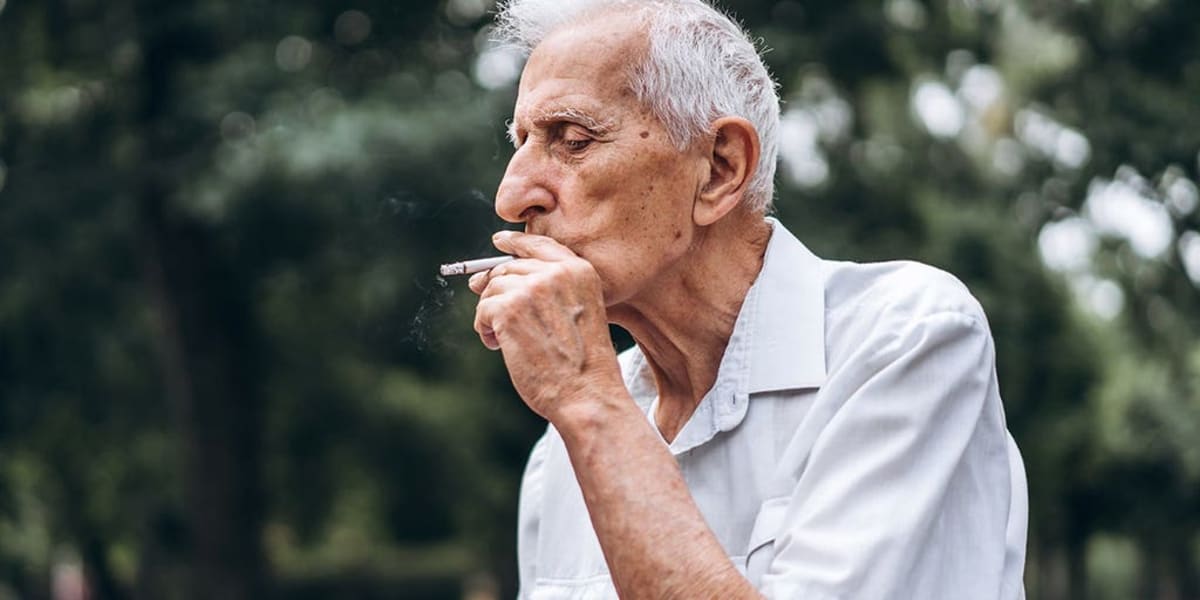 Quitting Smoking Cuts Dementia Risk, 25-Year Study Shows - Image 2