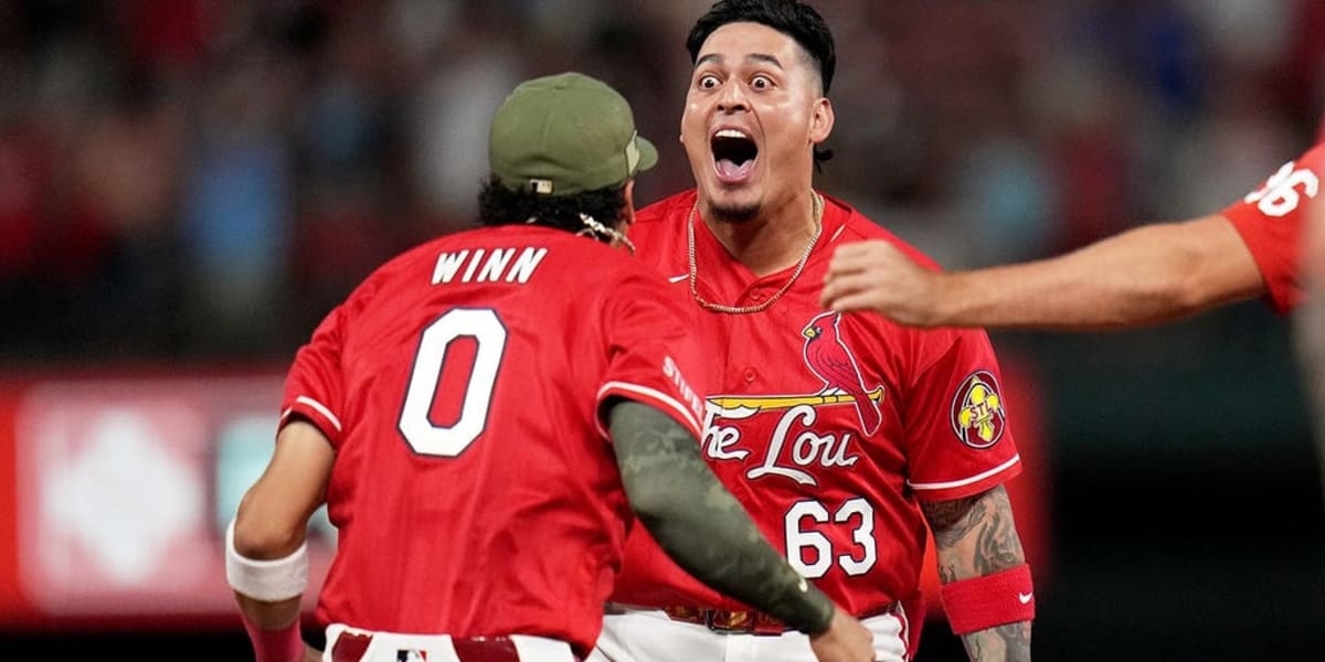 Cardinals Fans Go Shirtless, Spark Epic 11-Inning Win - Image 2