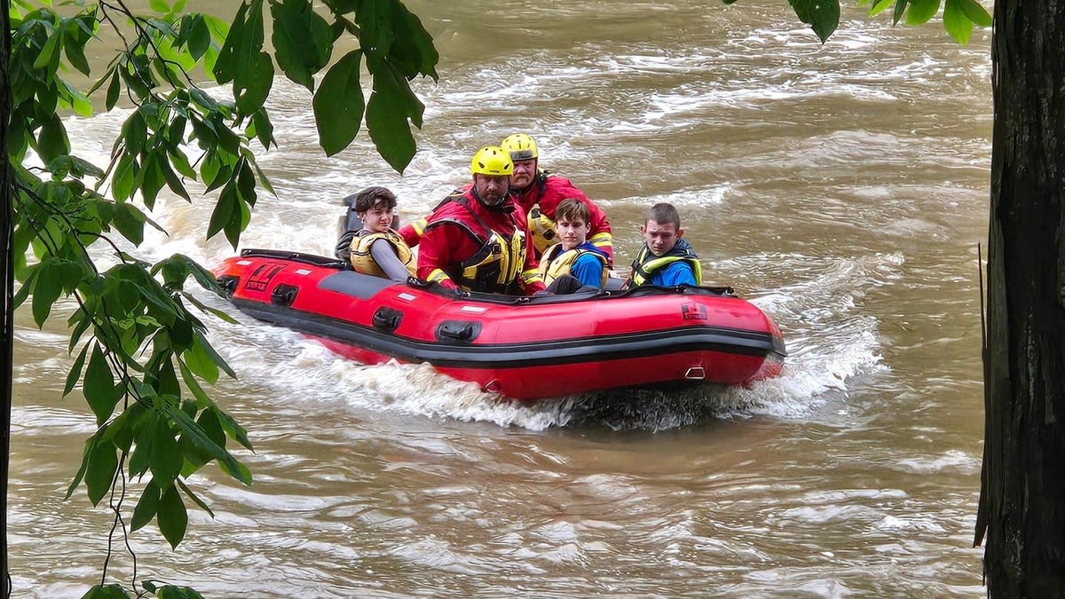28 Boy Scouts Rescued From West Virginia Floodwaters - Image 3