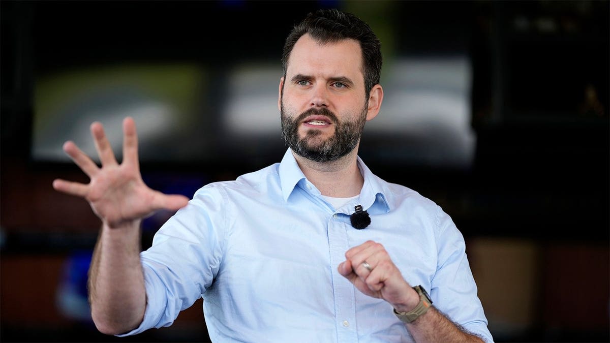 Paralympian Josh Turek Wins Iowa Senate Primary - Image 4