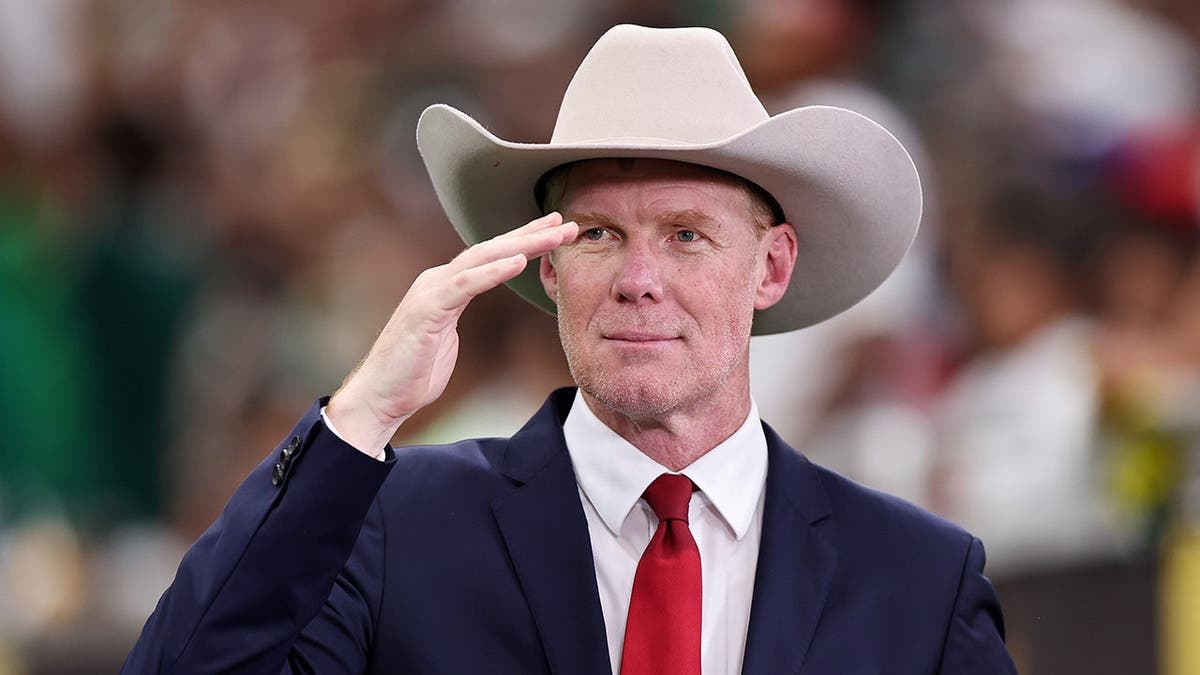 Soccer Legend Cries During Anthem, Moves Global Stars - Image 4