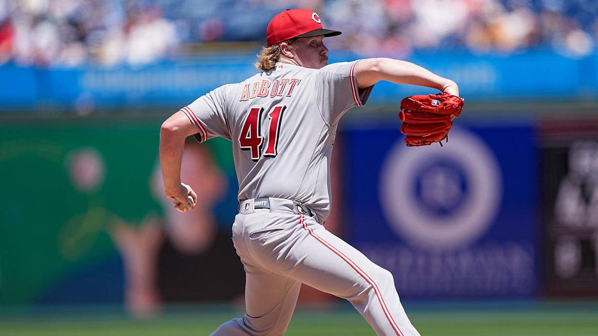 Reds Pitcher Andrew Abbott Proposes on Cincinnati Rooftop - Image 4