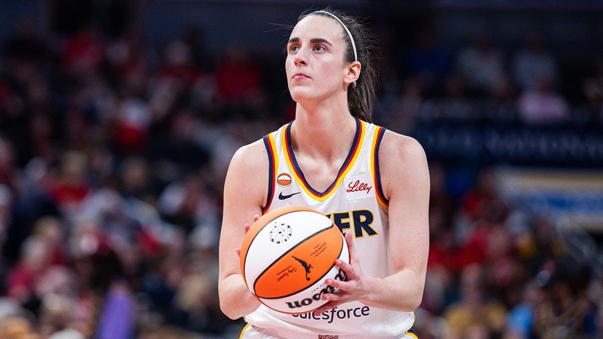 LeBron James Cheers Caitlin Clark's Fever Season Return - Image 5