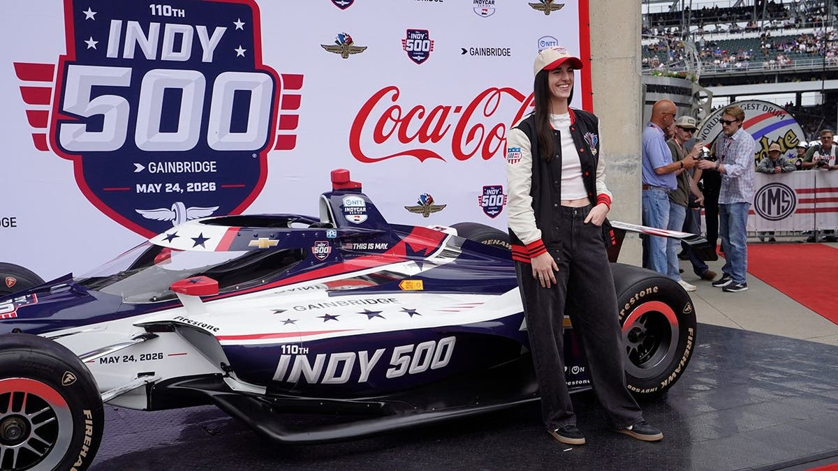 Caitlin Clark Takes Center Stage at Indianapolis 500 - Image 5