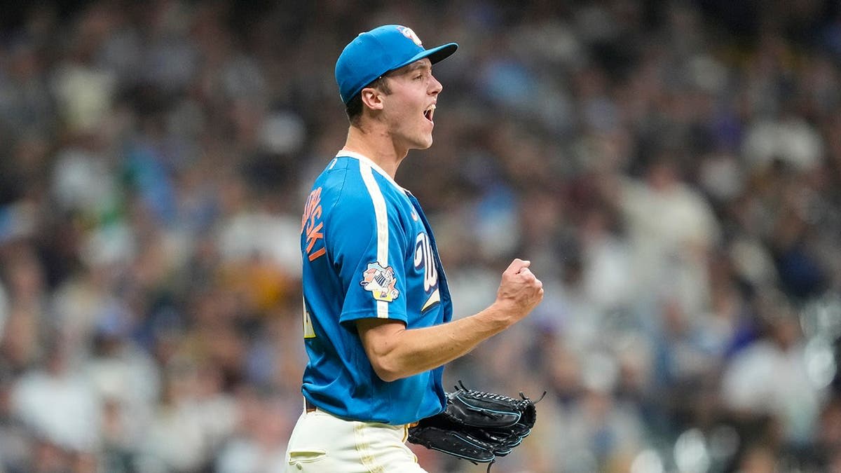 Pitcher Jacob Misiorowski Throws Fastest Pitches in History - Image 3