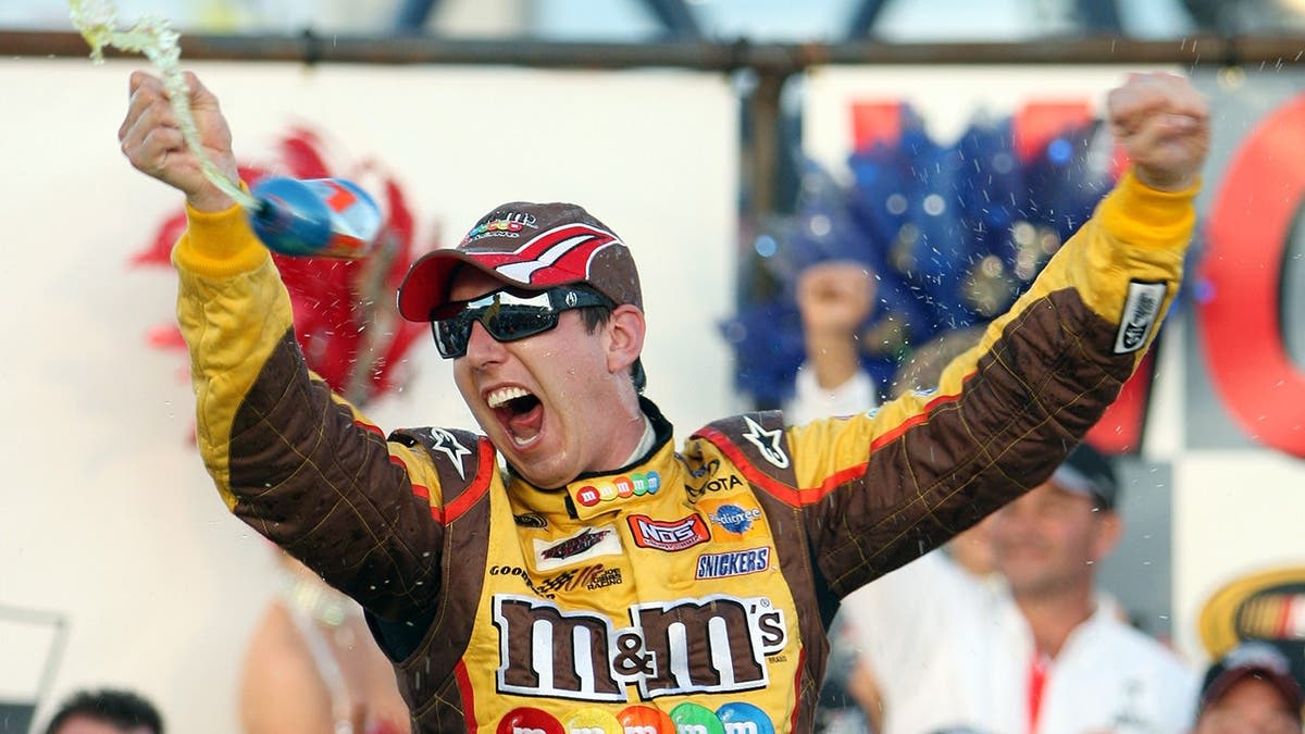 NASCAR Legend's No. 18 to Race Indianapolis 500 in Tribute - Image 3