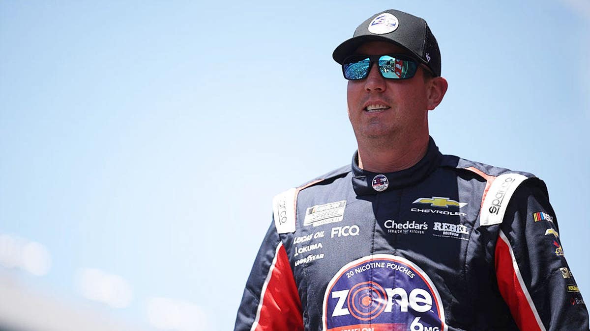 NASCAR Legend's No. 18 to Race Indianapolis 500 in Tribute - Image 4