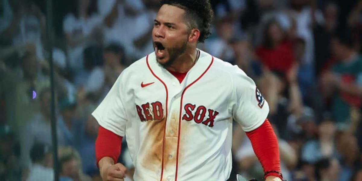 Red Sox Star Honors Venezuela With Home Run After Quakes - Image 2