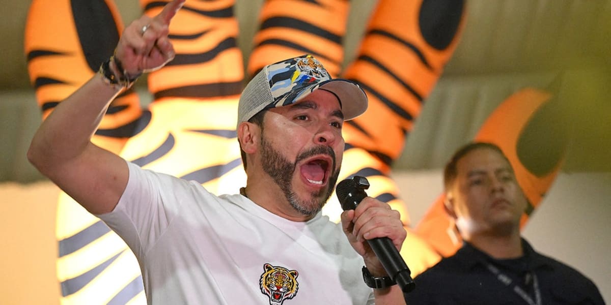 Colombia Elects Conservative 'El Tigre' as President - Image 2