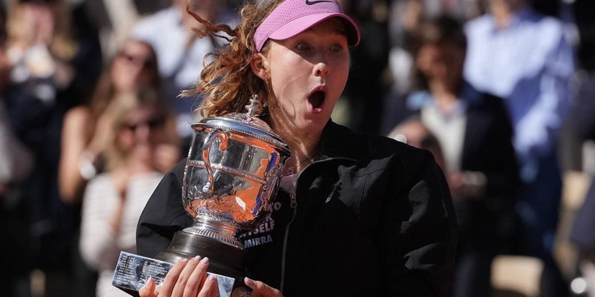 19-Year-Old Mirra Andreeva Wins French Open Tennis Crown - Image 2