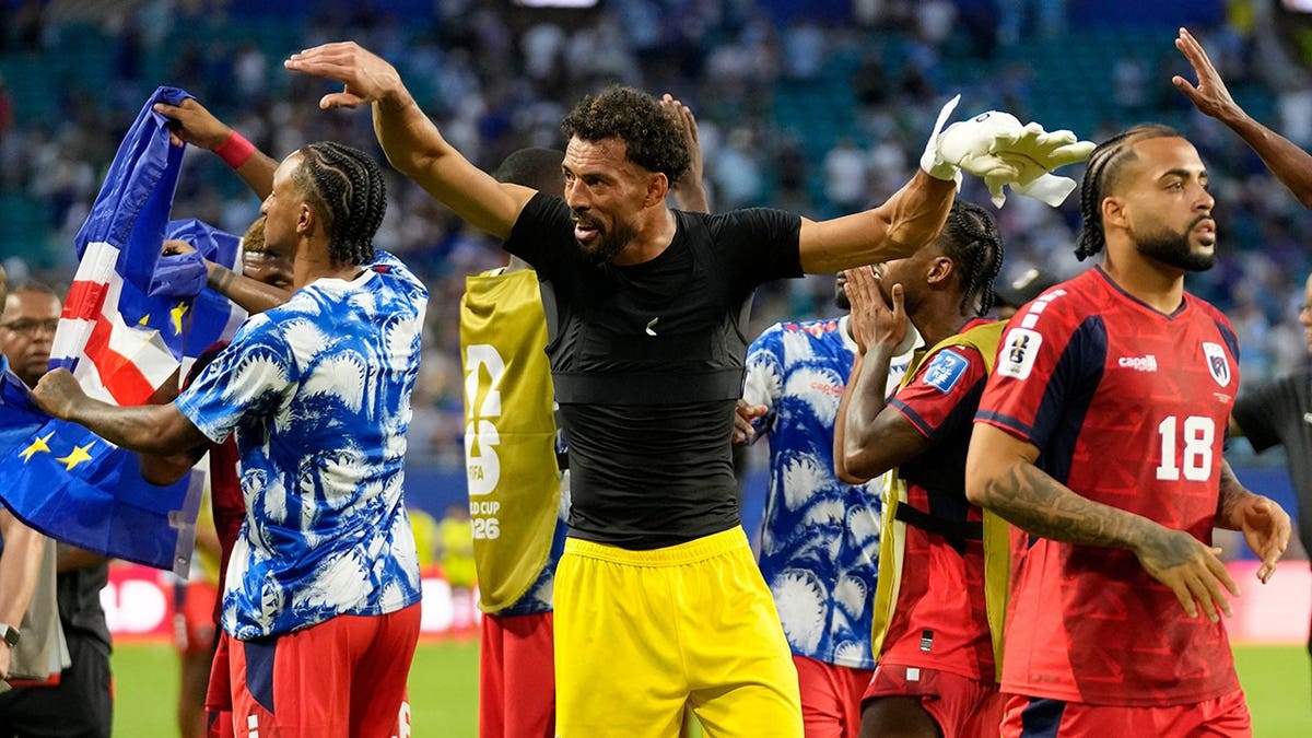 Cape Verde Stuns Uruguay 2-2 in Dream World Cup Debut - Image 4