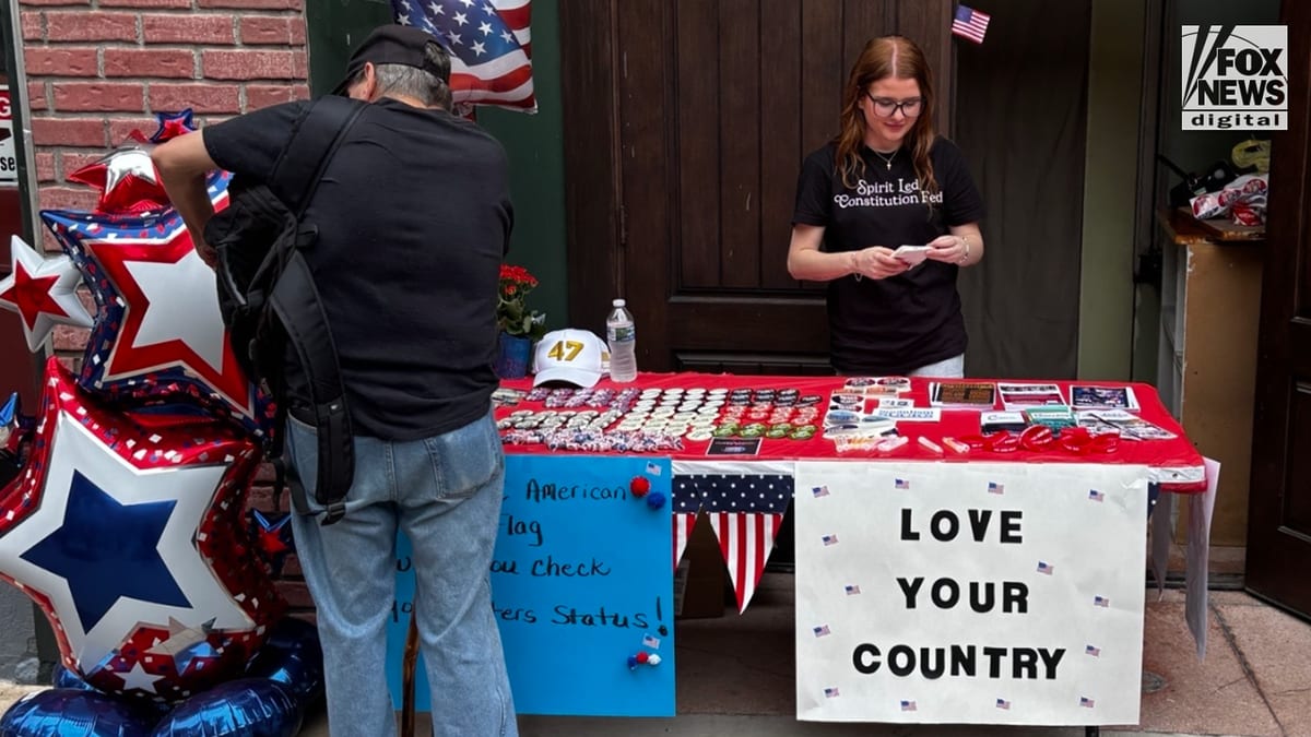 Small Town Maryland Parade Unites Divided Community - Image 5
