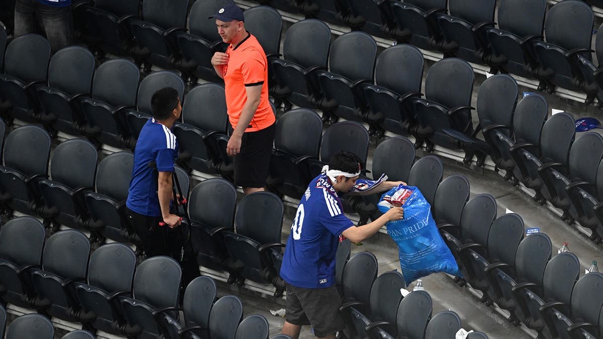 NFL Star Jameis Winston Joins Japanese Fans Cleaning Stadium - Image 3
