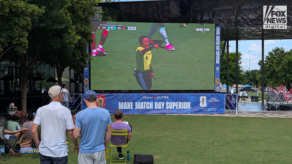 Texas Dad Takes Son to First World Cup With Tokyo Family - Image 3