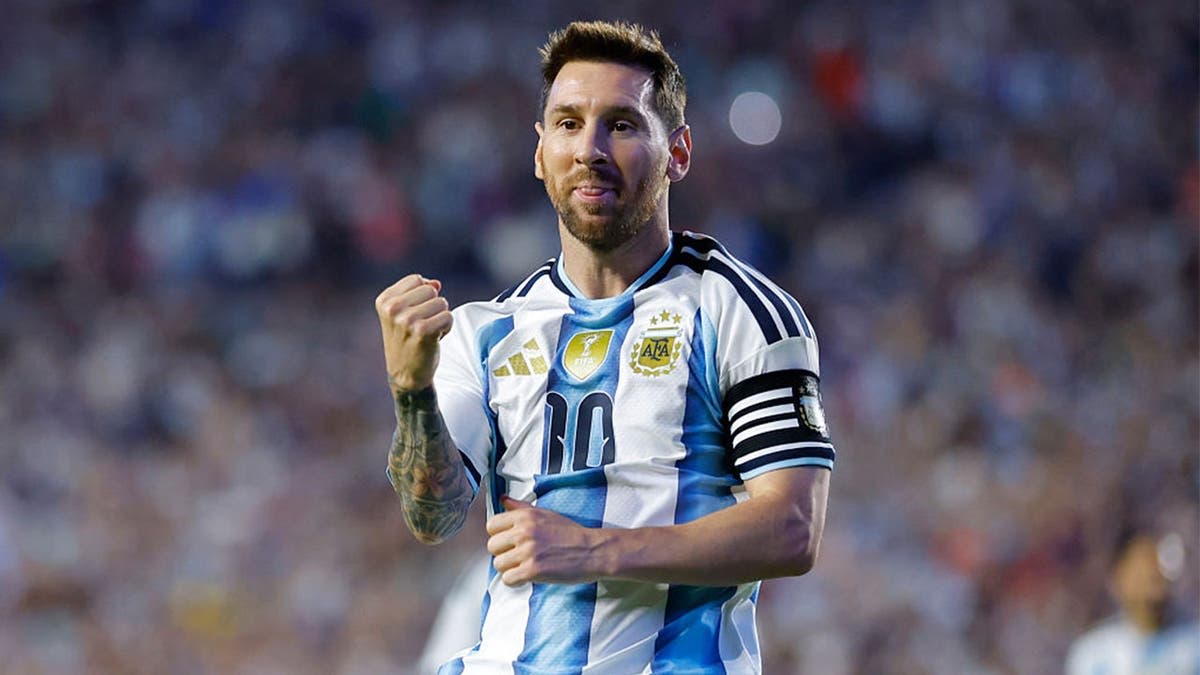 10 Soccer Legends Over 39 Play in 2026 World Cup - Image 4