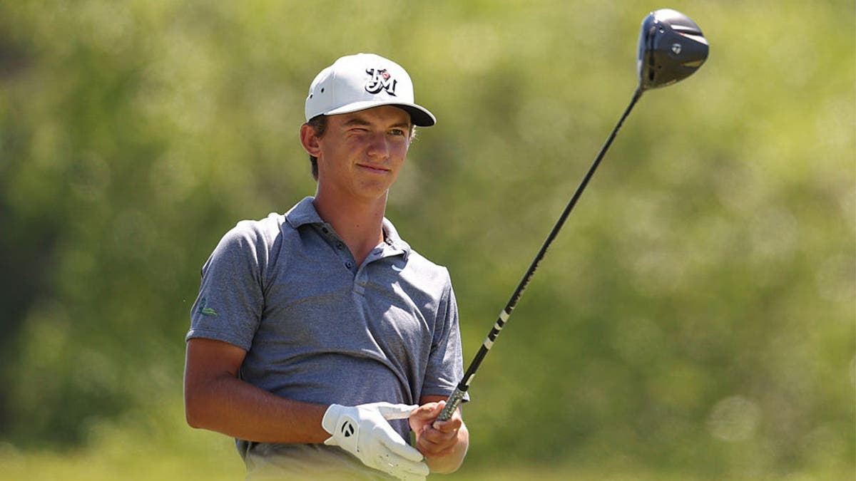 Teen Golfer Surprises Dad With U.S. Open Caddie Gift - Image 3