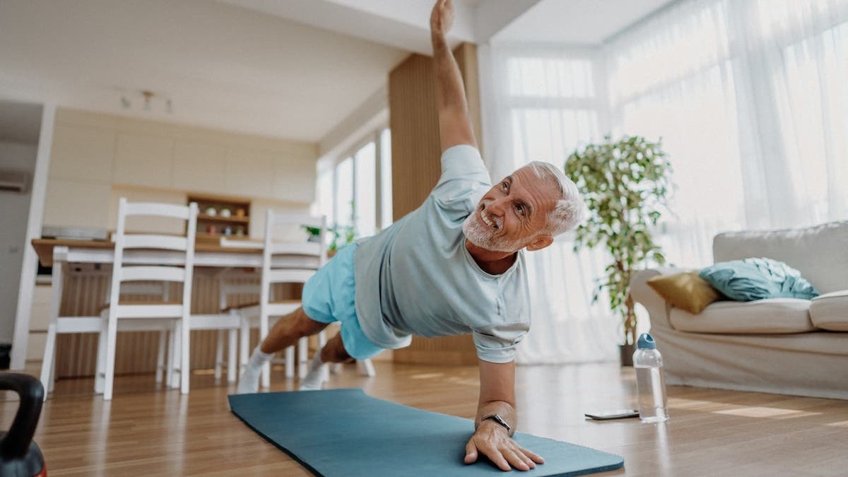 Weekly Yoga Cuts Insomnia, Fatigue in Cancer Survivors - Image 4