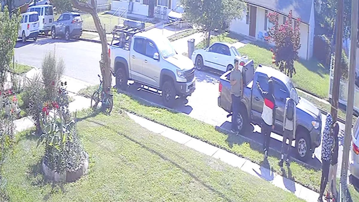 Marine Vet Stops Armed Robbery with Combat Training - Image 2
