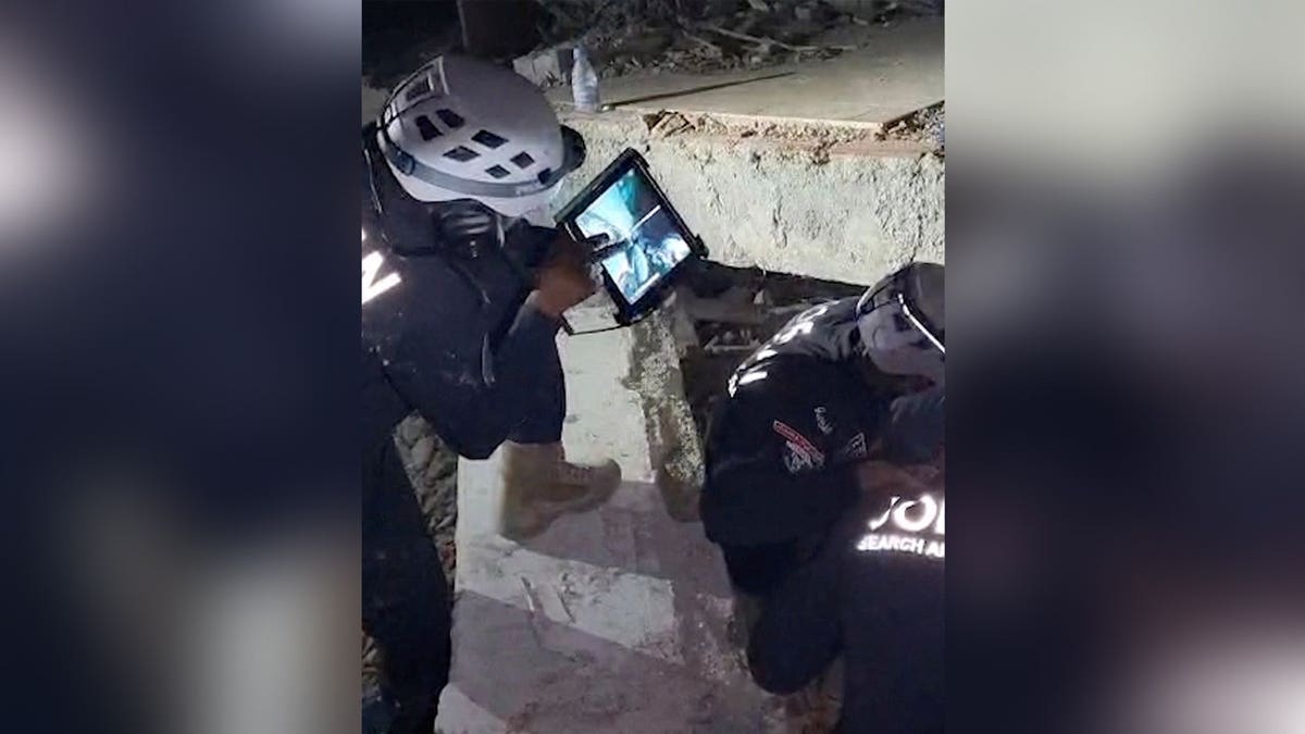 2-Year-Old Rescued After 6 Days Under Venezuela Rubble - Image 5