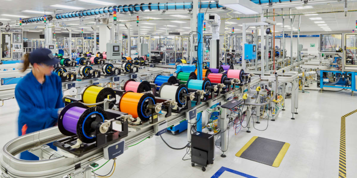 175-Year-Old Corning to Double in Size Thanks to AI Boom - Image 2