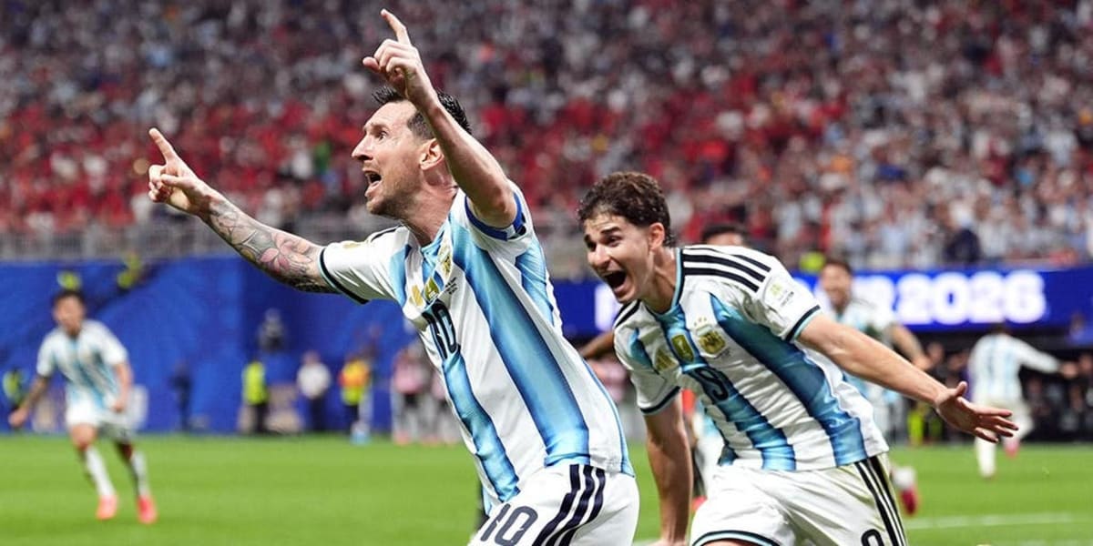 Argentina Scores 3 Goals in 15 Minutes for Epic Comeback - Image 2