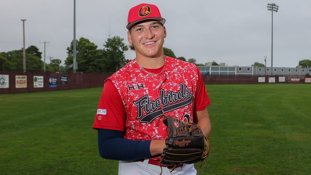 Yankees Draft Legend Andy Pettitte's Son Luke - Image 5