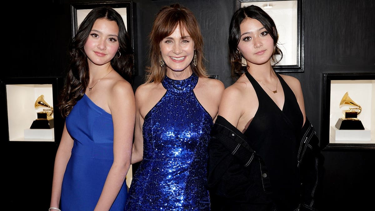 Diane Farr Leaves LA After 30 Years for Her 'Third Act - Image 4