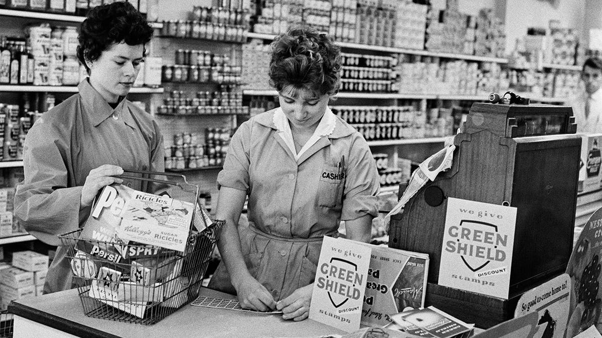 1960s Grocery Ads Show Some Foods Cost Less Than Today - Image 2