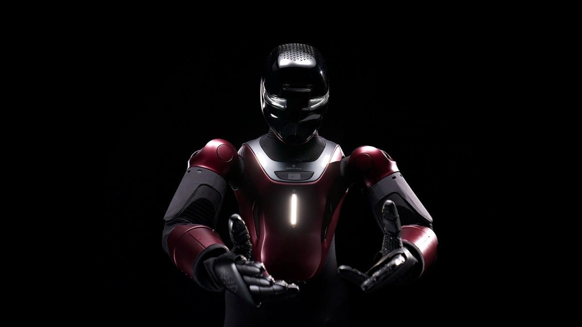 Italian Robot Gets Sensor Skin to Prevent Human Injuries - Image 4