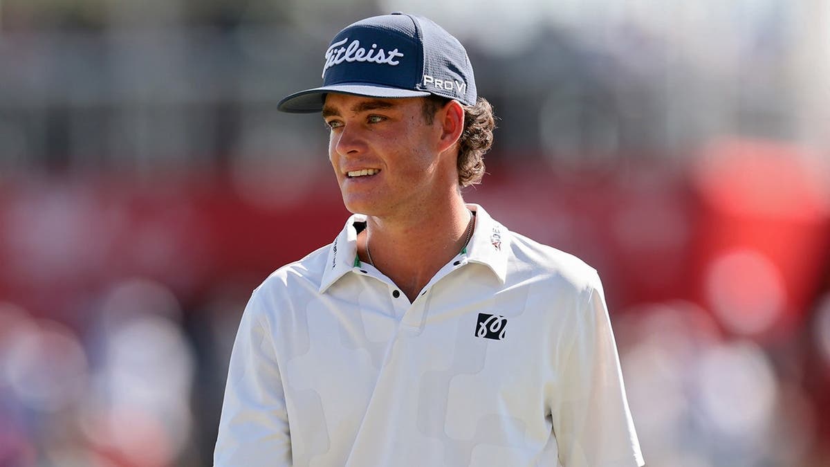 21-Year-Old Beats World's Top Golfer 24 Days Into Pro Career - Image 5