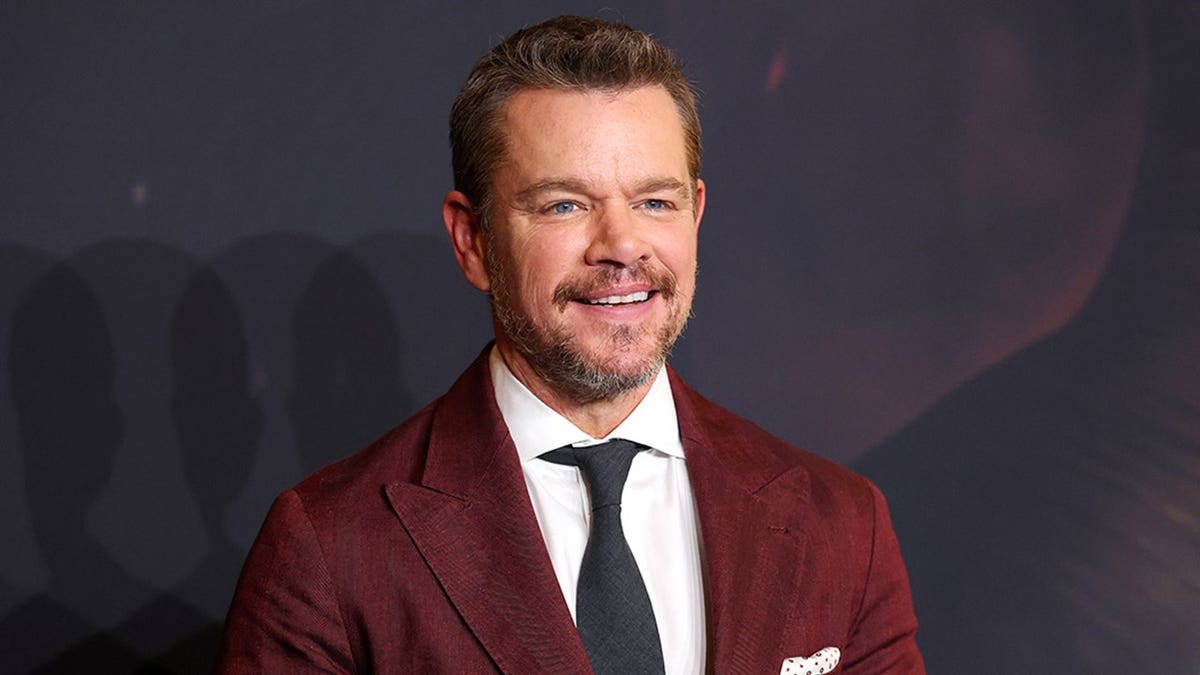 Matt Damon Flew Home from Dubai for Red Sox 2004 Win - Image 3
