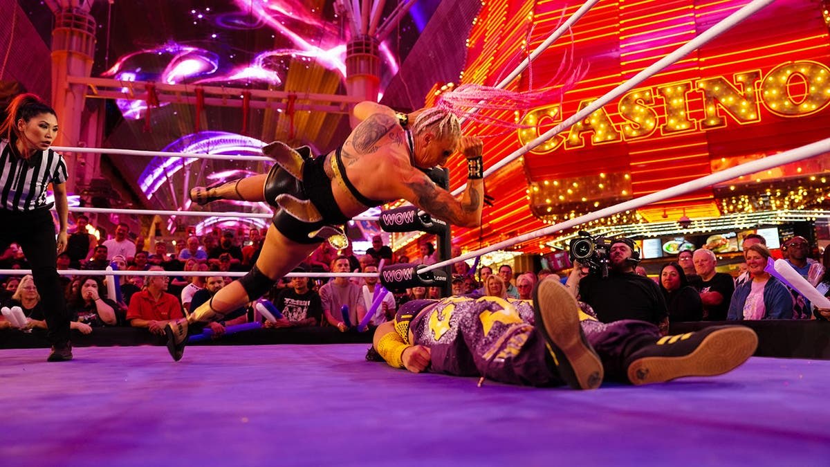 Olympic Hopeful Finds New Dream in Wrestling Ring - Image 5