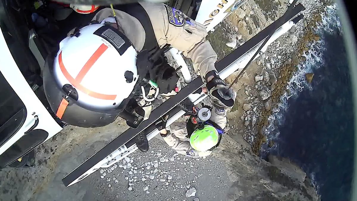 CHP Rescues Two Climbers Stranded 600 Feet Below Highway - Image 3