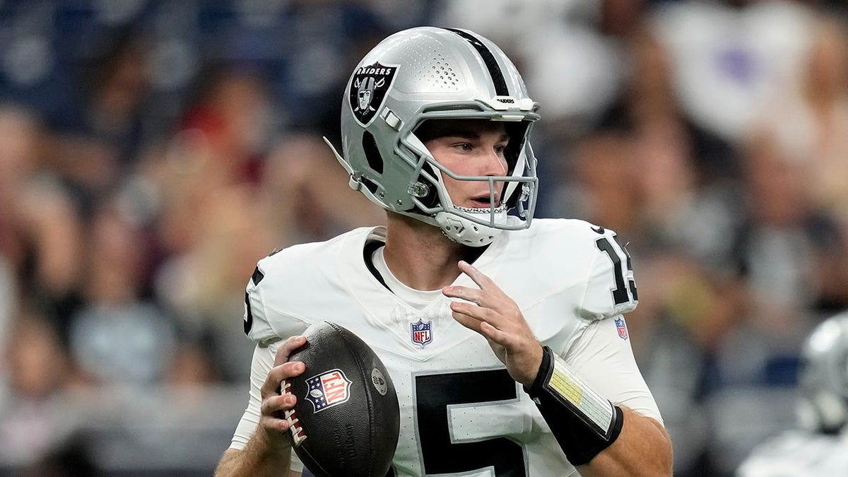 Raiders Rookie Mendoza Charms NFL With Polite Interview - Image 3