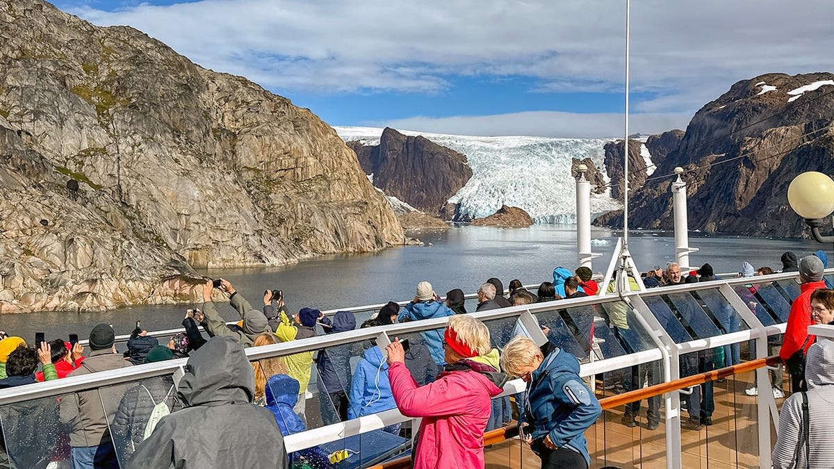 Greenland Asks Cruise Ships to Protect Fjords and Wildlife - Image 4