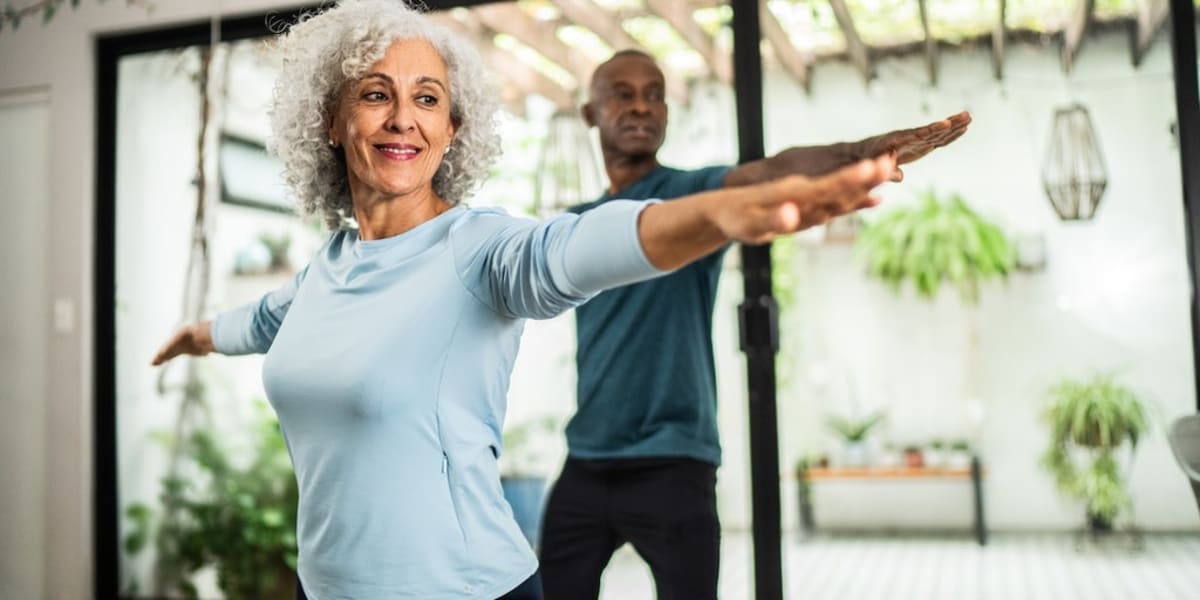Doctor: 4 Simple Habits Beat Expensive Longevity Hacks - Image 2
