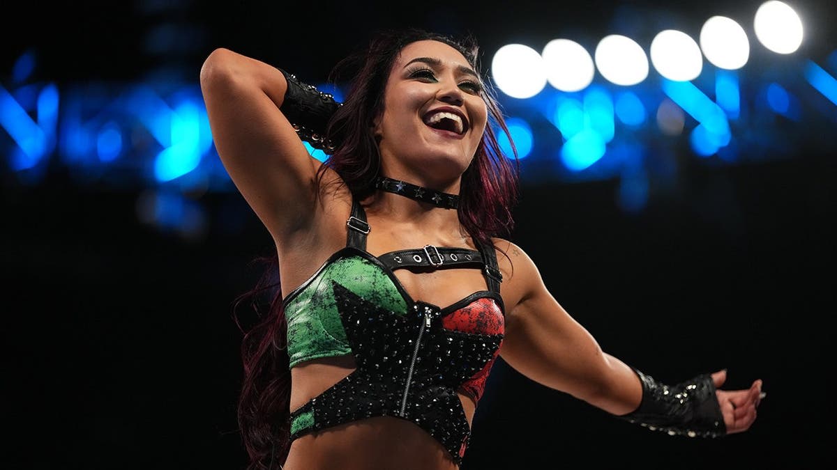 WWE Star Roxanne Perez on Fans Respecting Boundaries - Image 5