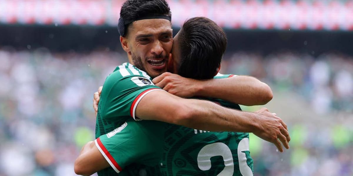 Raúl Jiménez Scores First World Cup Goal After Skull Injury - Image 2