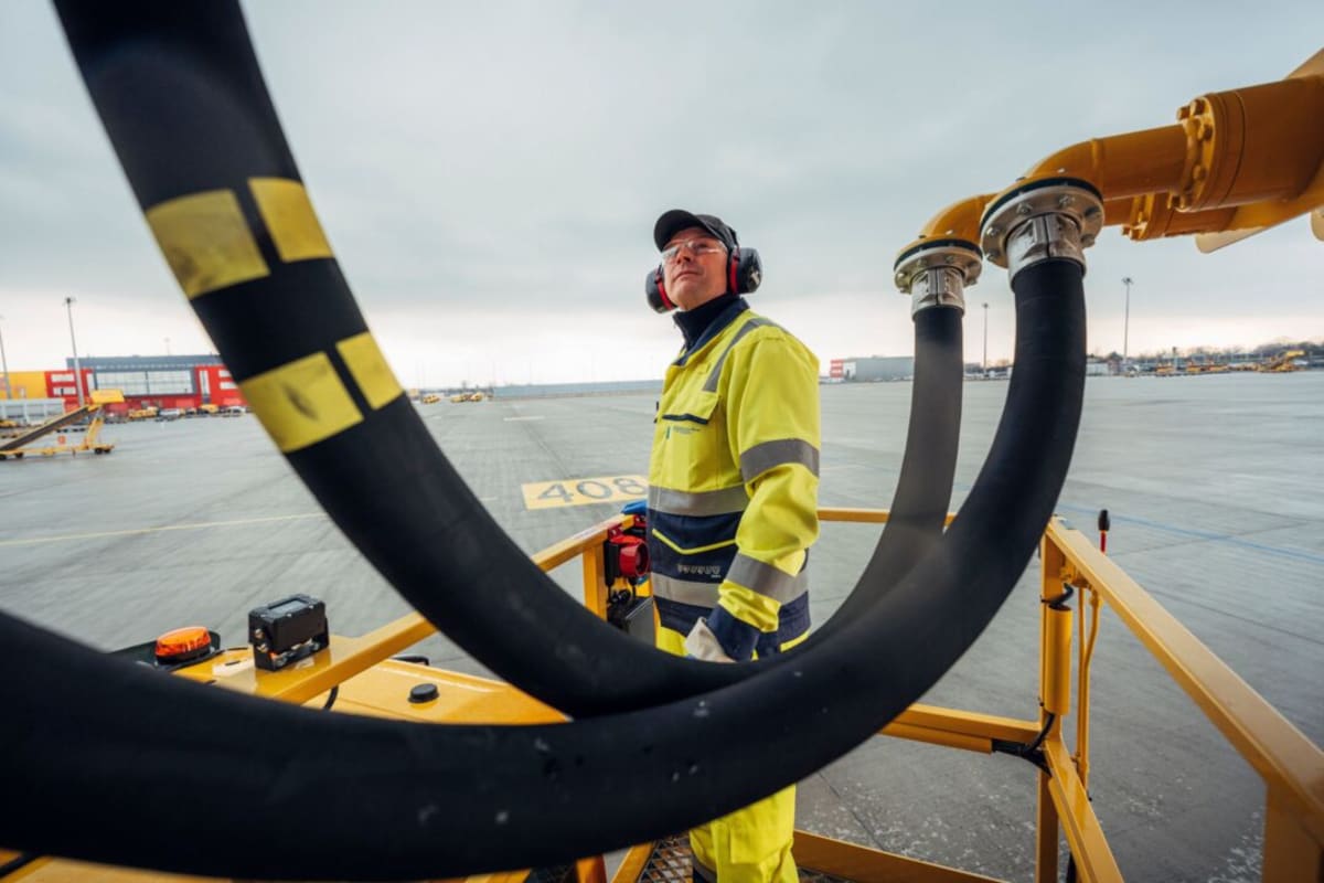 DHL and IAG Cargo Cut 1 Million Tonnes of Emissions