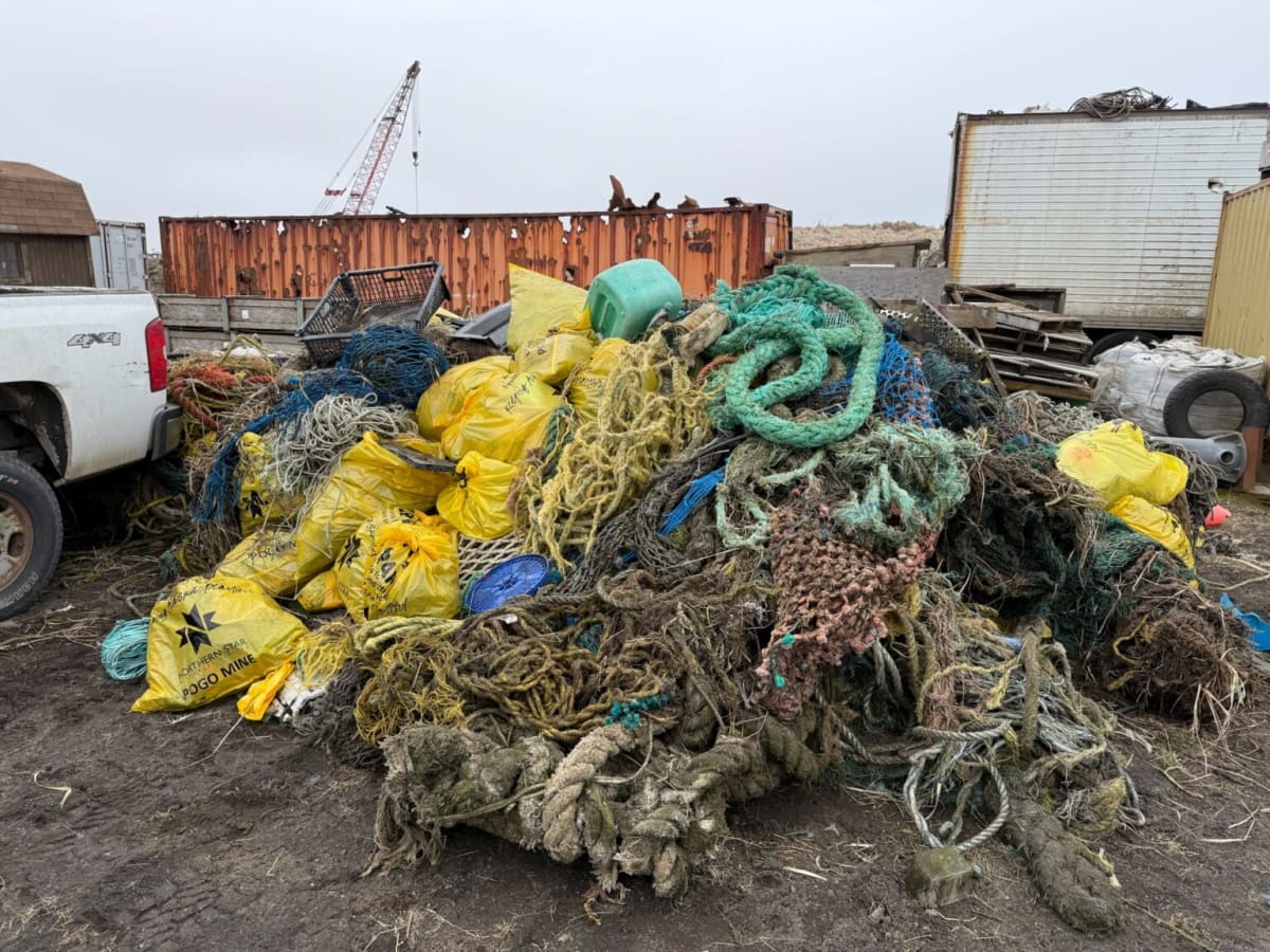 Alaskans Remove 1.5M Pounds of Trash From Beaches in 2025 - Image 2