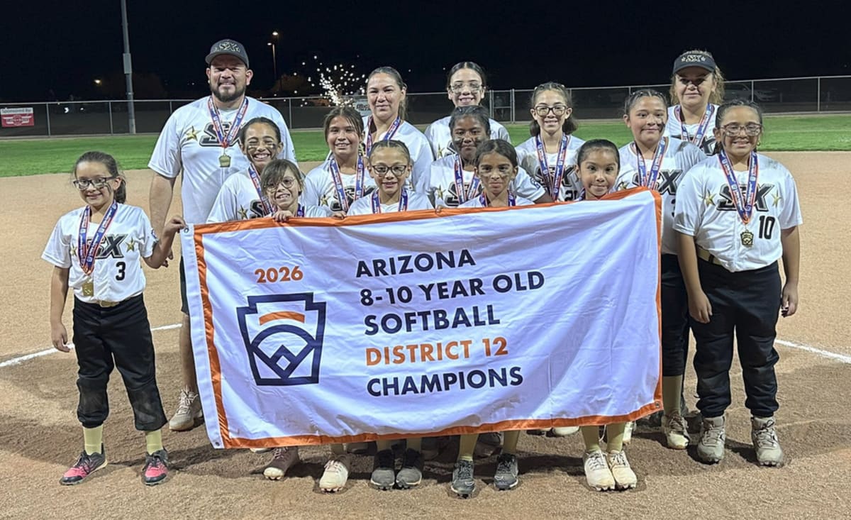 Young Arizona Softball Team Wins District Championship - Image 3